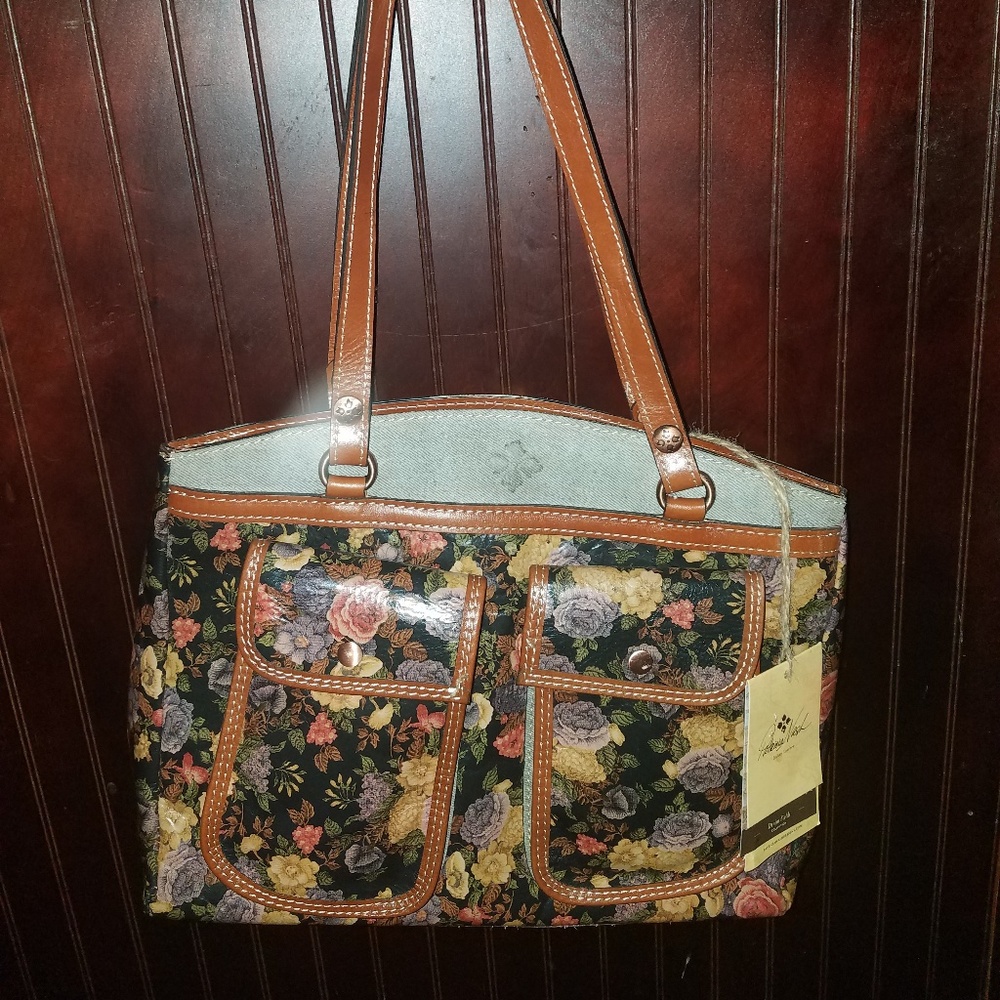 Patricia Nash Pocketbook
